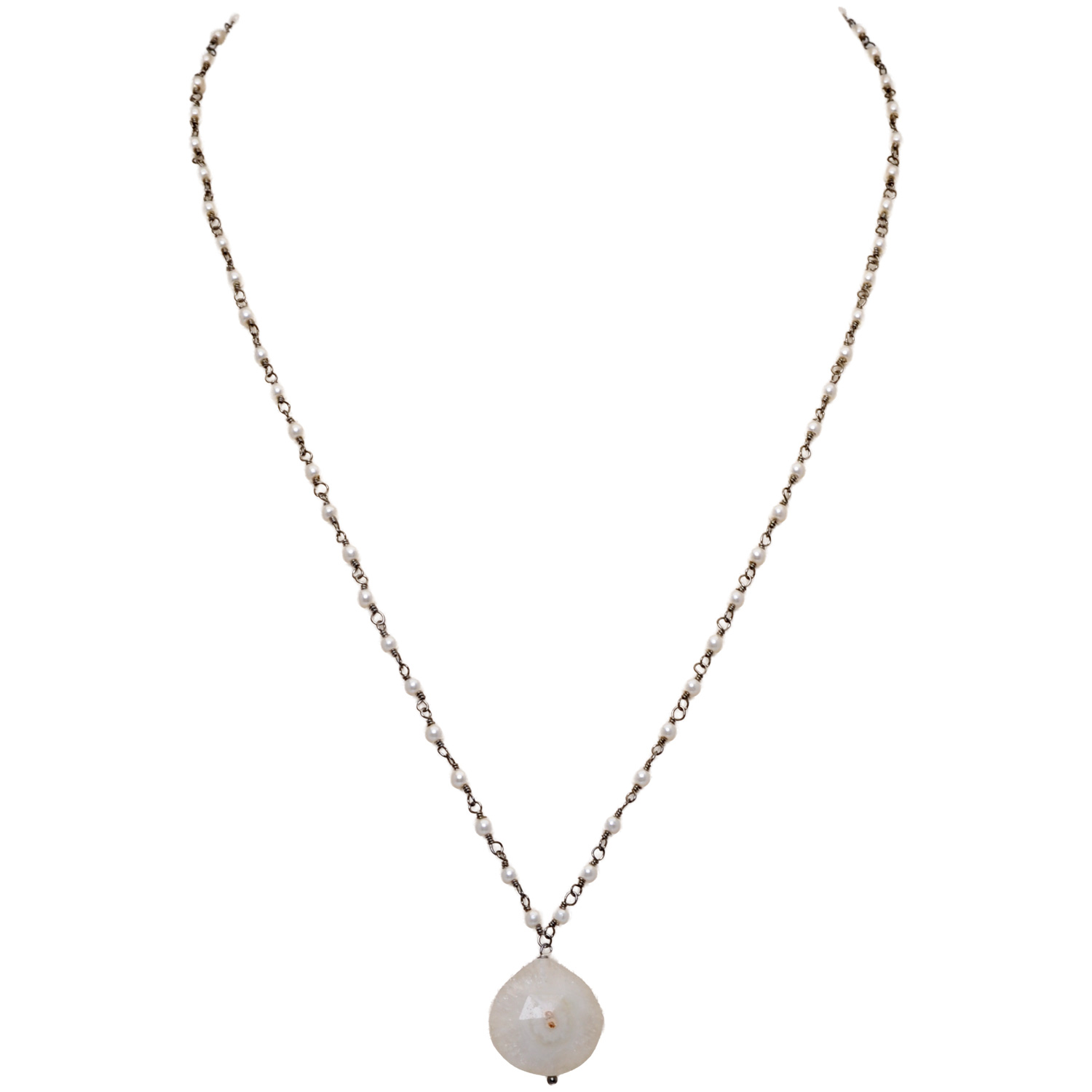Solar Quartz Gemstone With Pearl Chain Black Rhodium Plating Bp1060
