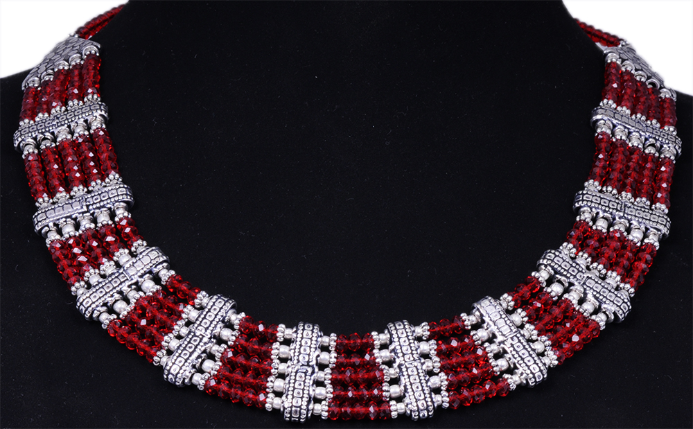 Elegant Necklace Striking Combination Of Red Zircon & Silver Beads-Cn1002